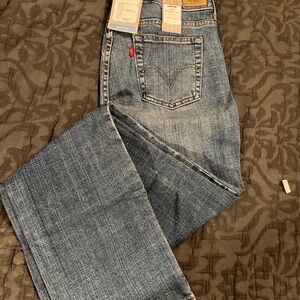 Levi's Relaxed Fit Women's Denim Jeans